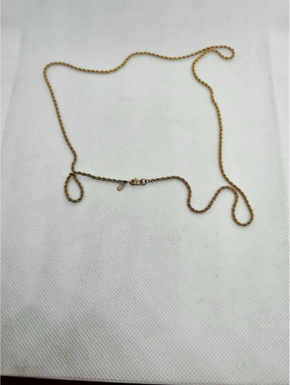 Vintage Cyntra Gold Tone Rope Chain Necklace 24in Twist Link Lobster Clasp